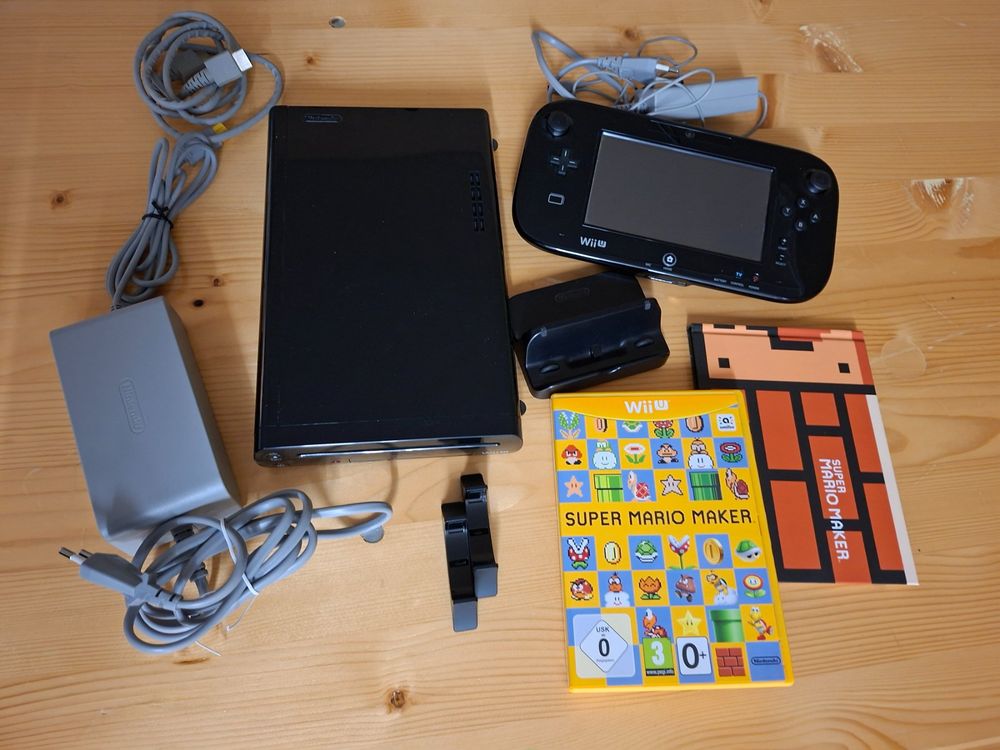 Nintendo WiiU Konsole mit Spiel (Gebraucht) in St. Gallen für CHF 51.5 ...