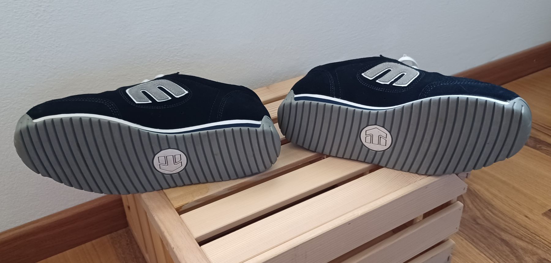 Scarpe da uomo: basket etnies bleu marine taille 40 – Nuovo (secondo la descrizione) da Loveresse venduto da man_25yf 1