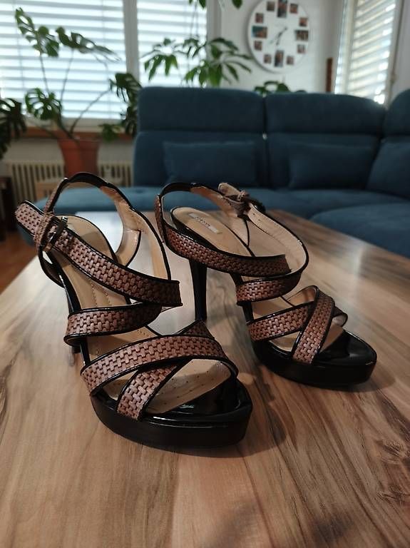 Chaussures femmes: Geox Heels Grösse 38 – Neuf avec emballage d'origine à Kaisten par lys_zzy8 2