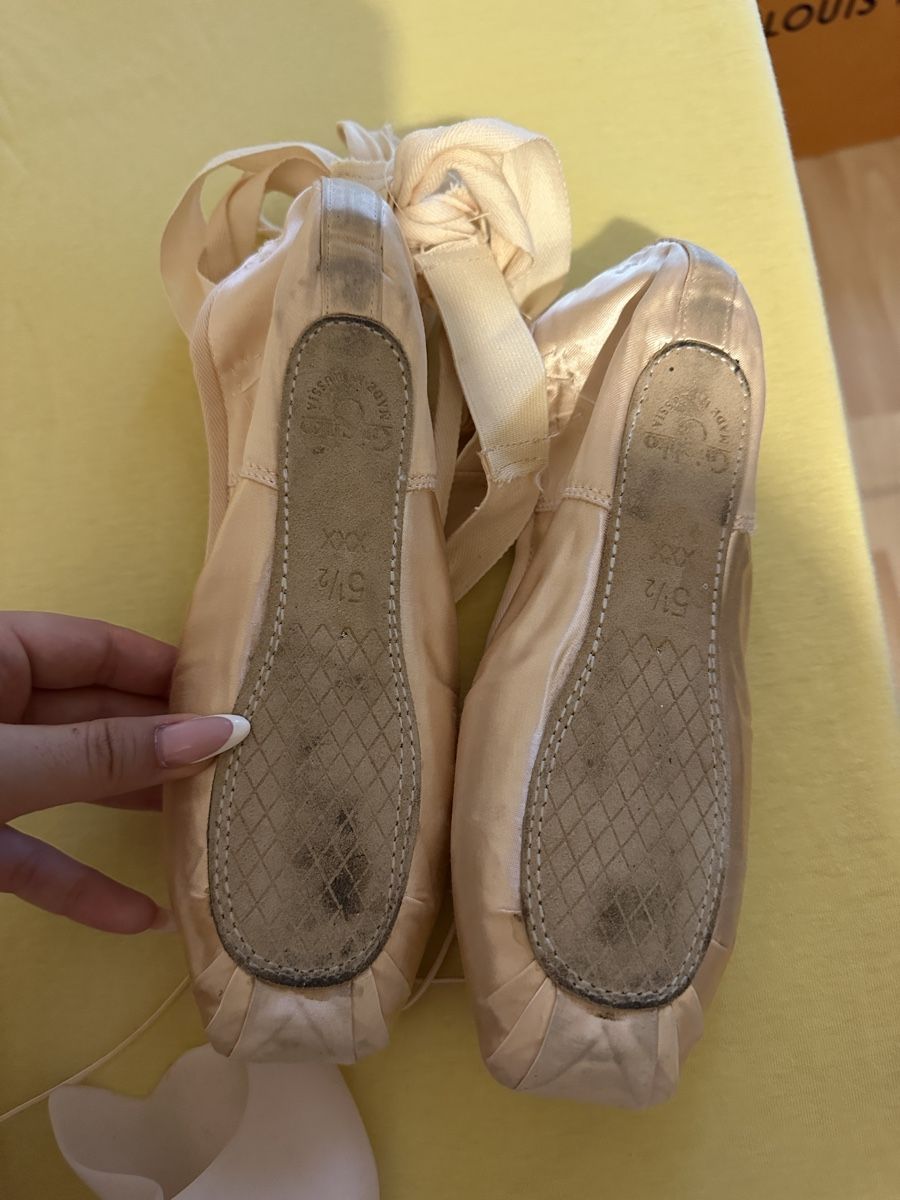 Damenschuhe: Ballet Spitzenschuhe  – Gebraucht aus Zollikofen von dad_y9xm 5