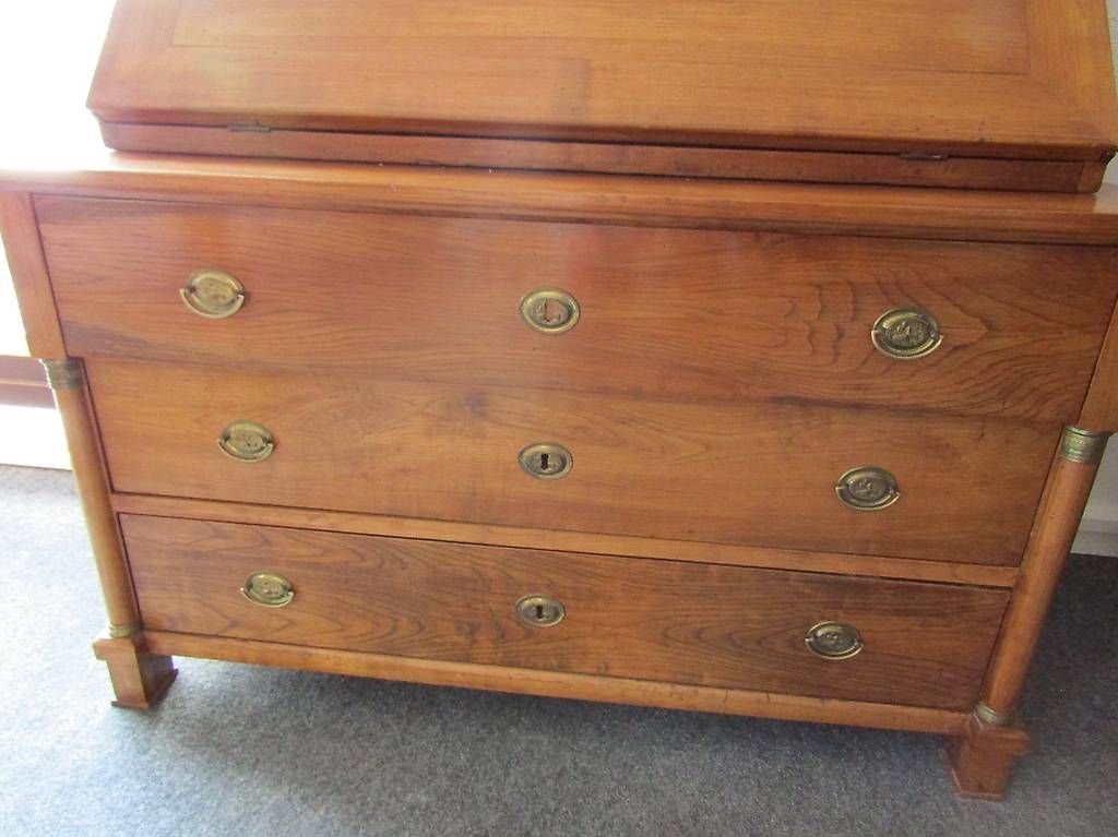 Schreibtische: Sekretär Biedermeier, Kirschbaum - antik – Gebraucht aus Herzogenbuchsee von Winigo 1