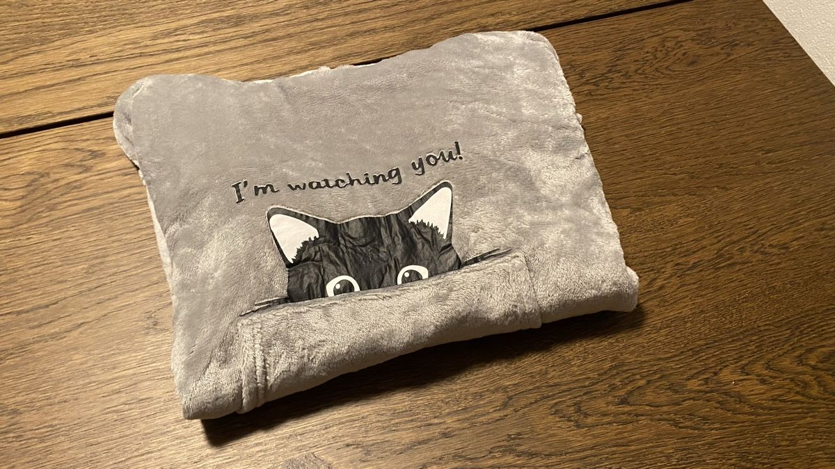 Shein Pullover & Sweatshirts: Kuschelpullover mit Ärmeln Katze Grösse L neu Katzenohren – Neu und originalverpackt aus Hochwald von _biene_ 9