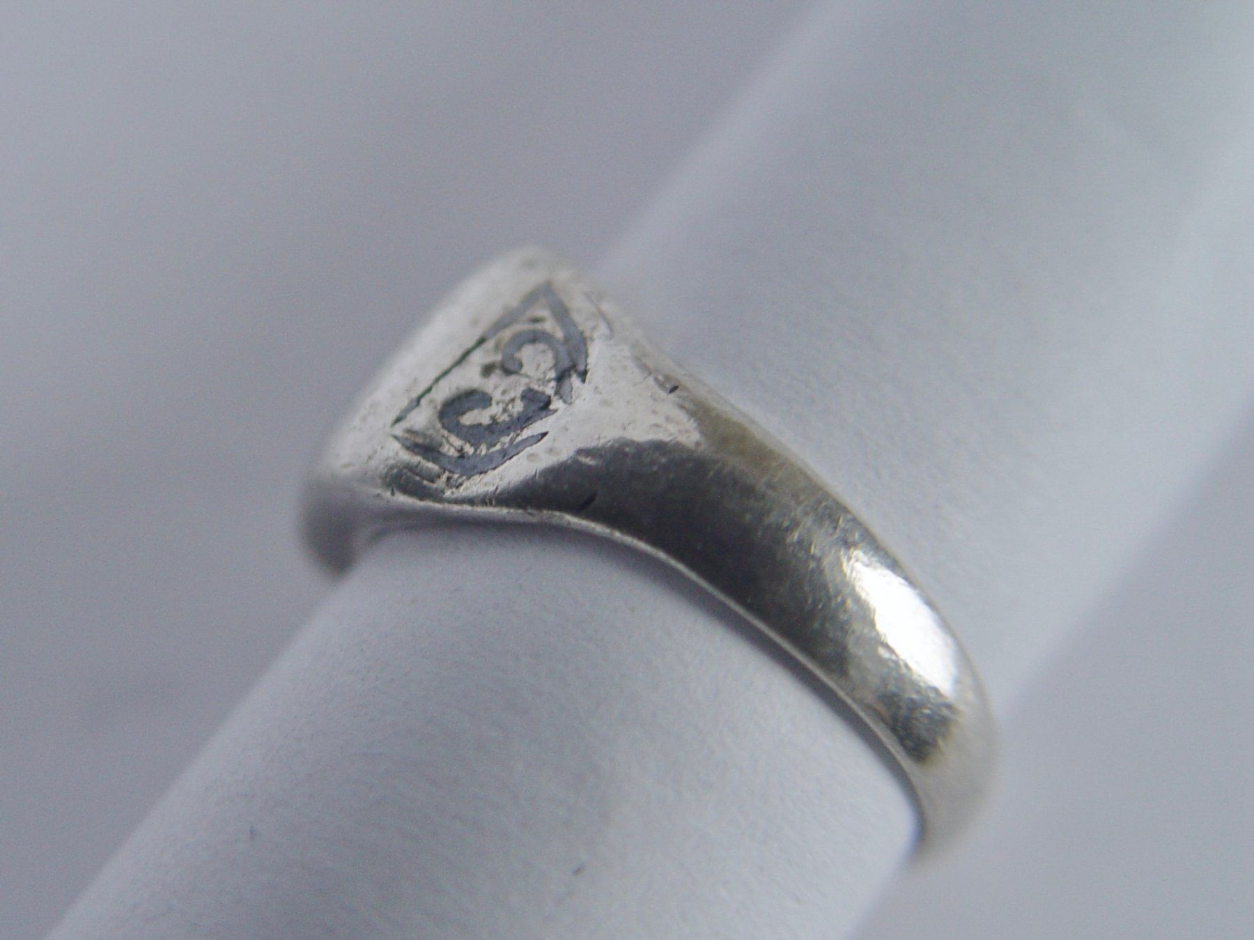Anelli: Antiker Ring aus Silber mit Niello – Usato da Henggart venduto da elsternwerk 2