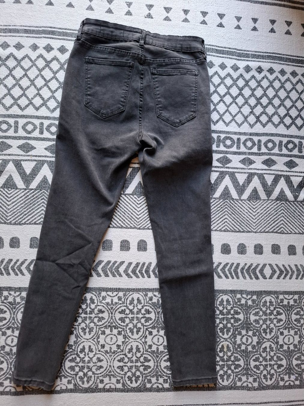 Jeans: Cotton on Destoyed Jeans, Grösse 38 – Gebraucht aus Thun von Justin8 3