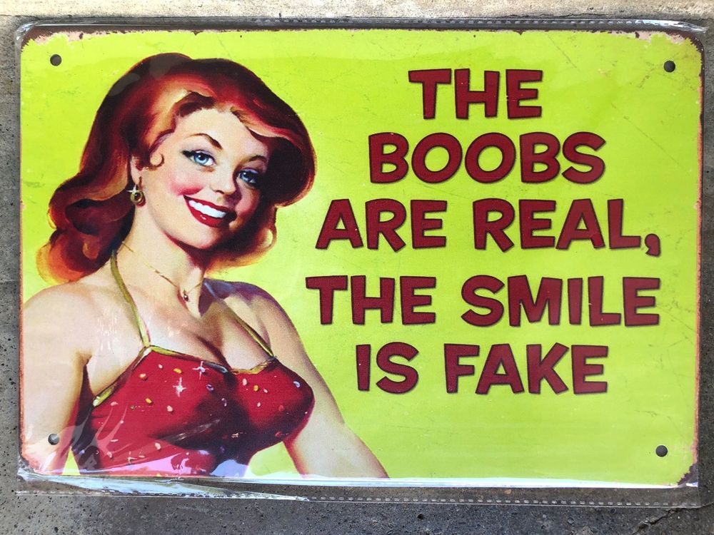 (KOPIE) The boobs are real the smile is fake 50s 60s pin up 1