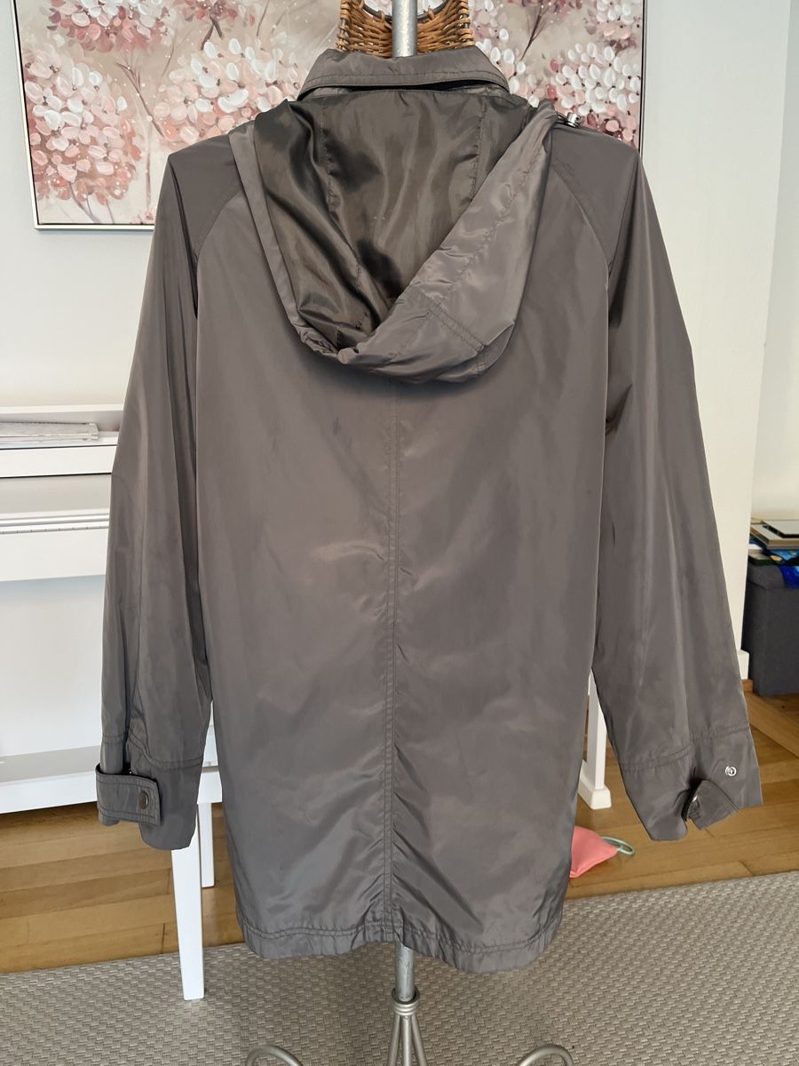 C&A Giacche: Übergangsjacke mit Kapuze, Khaki, 38 – Usato da Solothurn venduto da Bobesch08 3
