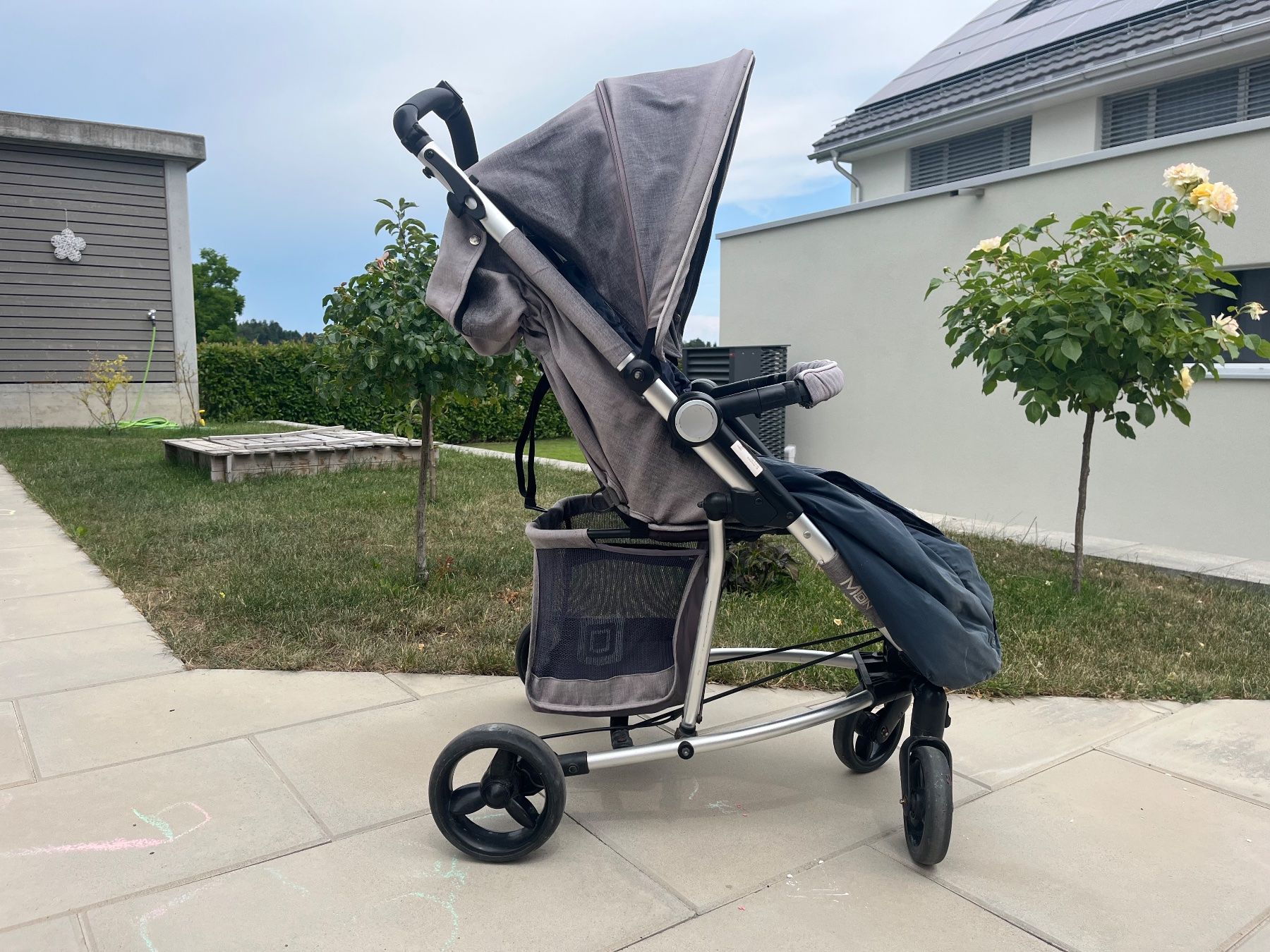 Carrozzine: Buggy KiSS (Kinderwagen) – Usato da Niederhelfenschwil venduto da godstar
