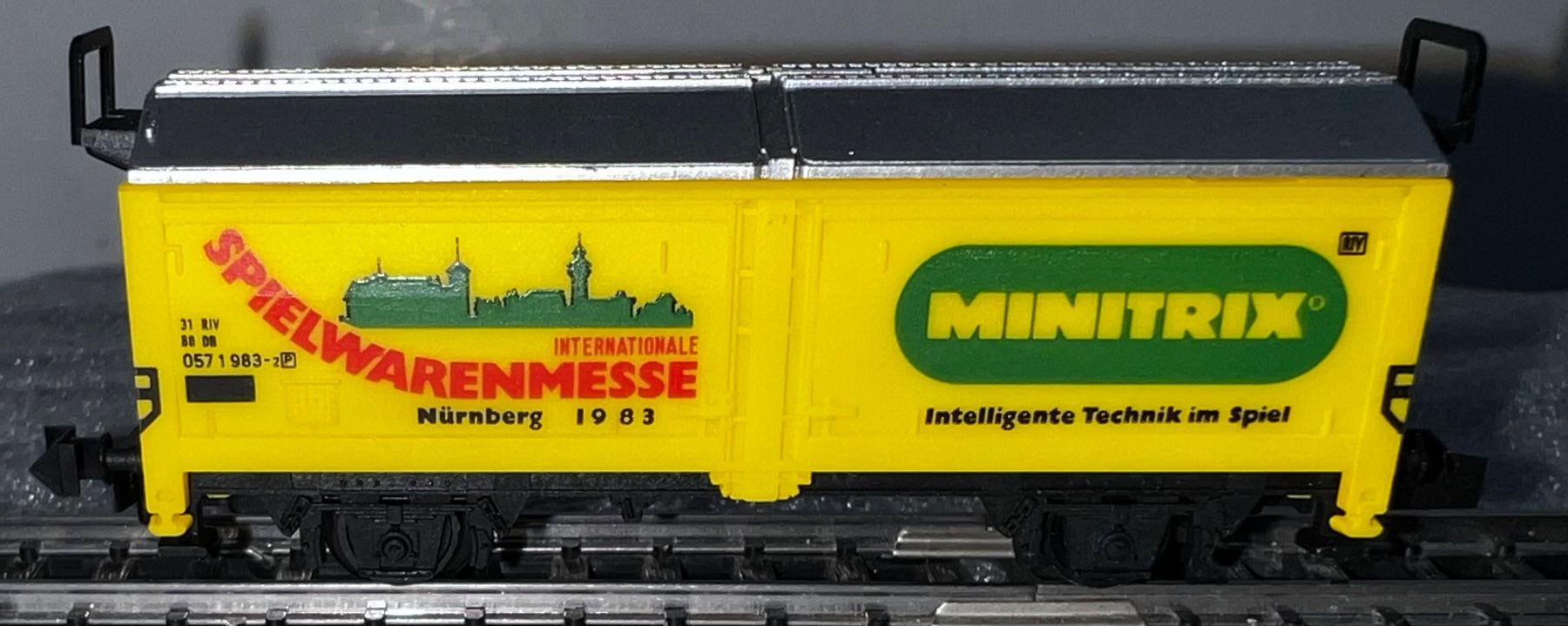 Trix Modellini di ferrovie: Minitrix . 13530, Güterwagen - Spielwarenmesse Nürnberg – Usato da Basel venduto da jonnyhaas 2