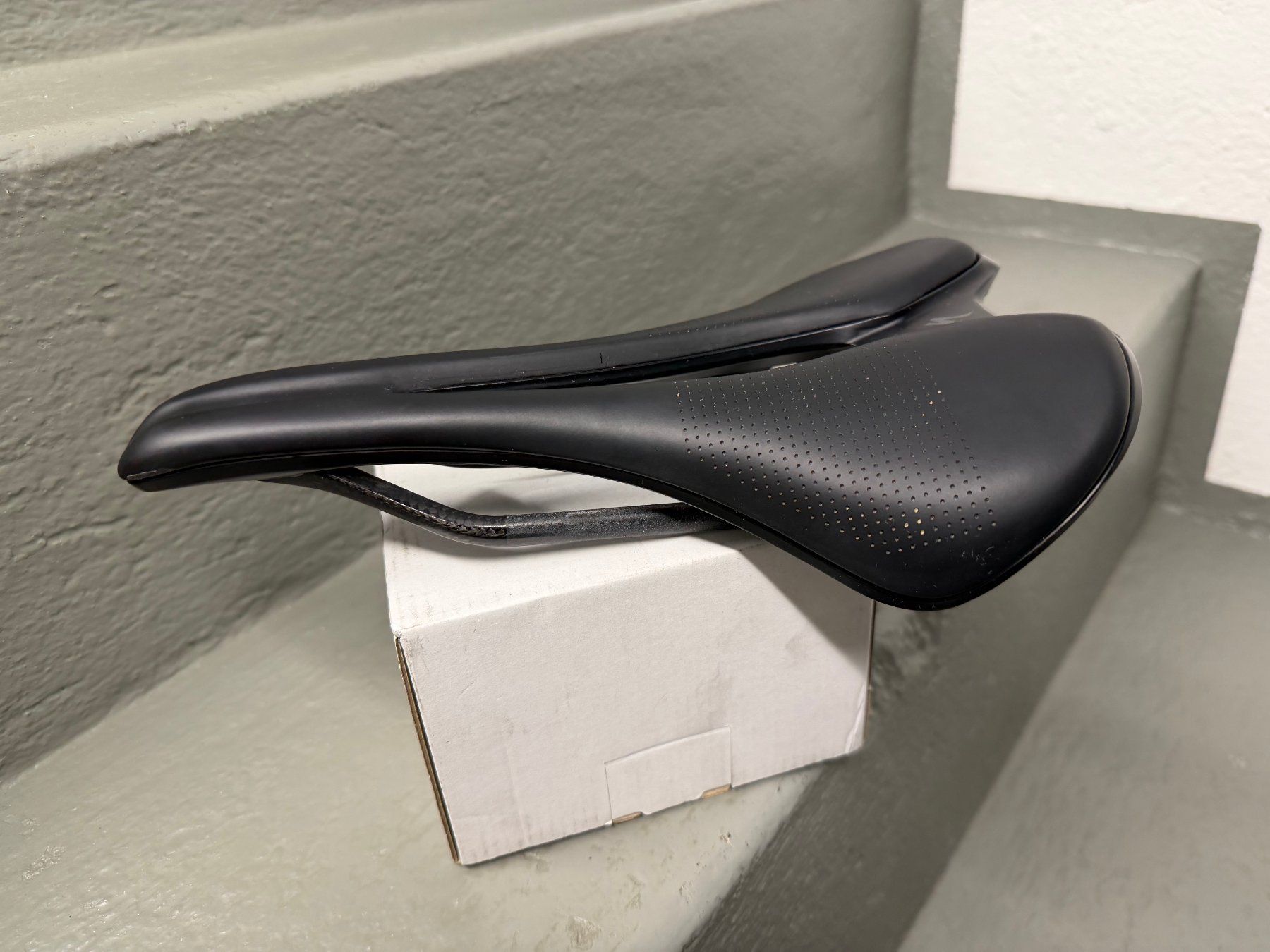 Specialized Pièces détachées: Specialized Romin EVO Carbon Sattel 155 mm – Neuf (Voir description) à Schlieren par Creichen1 1