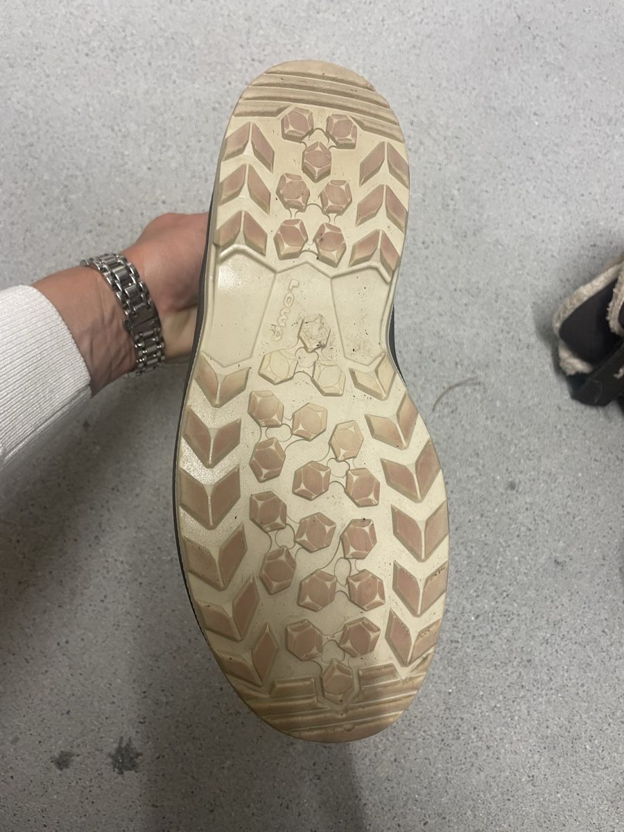 Lowa Scarpe per ragazzi: Lowa Winterschuhe – Usato da Walchwil venduto da Pirib82 2