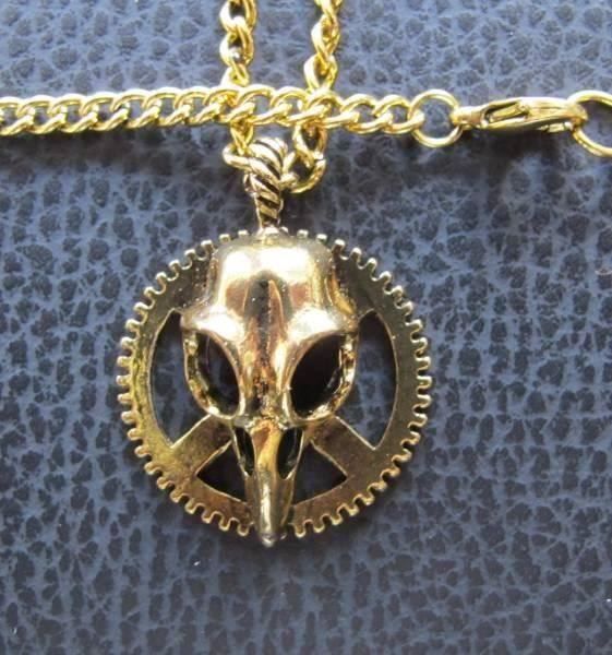 Altri gioielli: Steampunk Skull Schädel Zahnrad Anhänger – Nuovo (secondo la descrizione) da Schwanden GL venduto da UHRKNALL 1