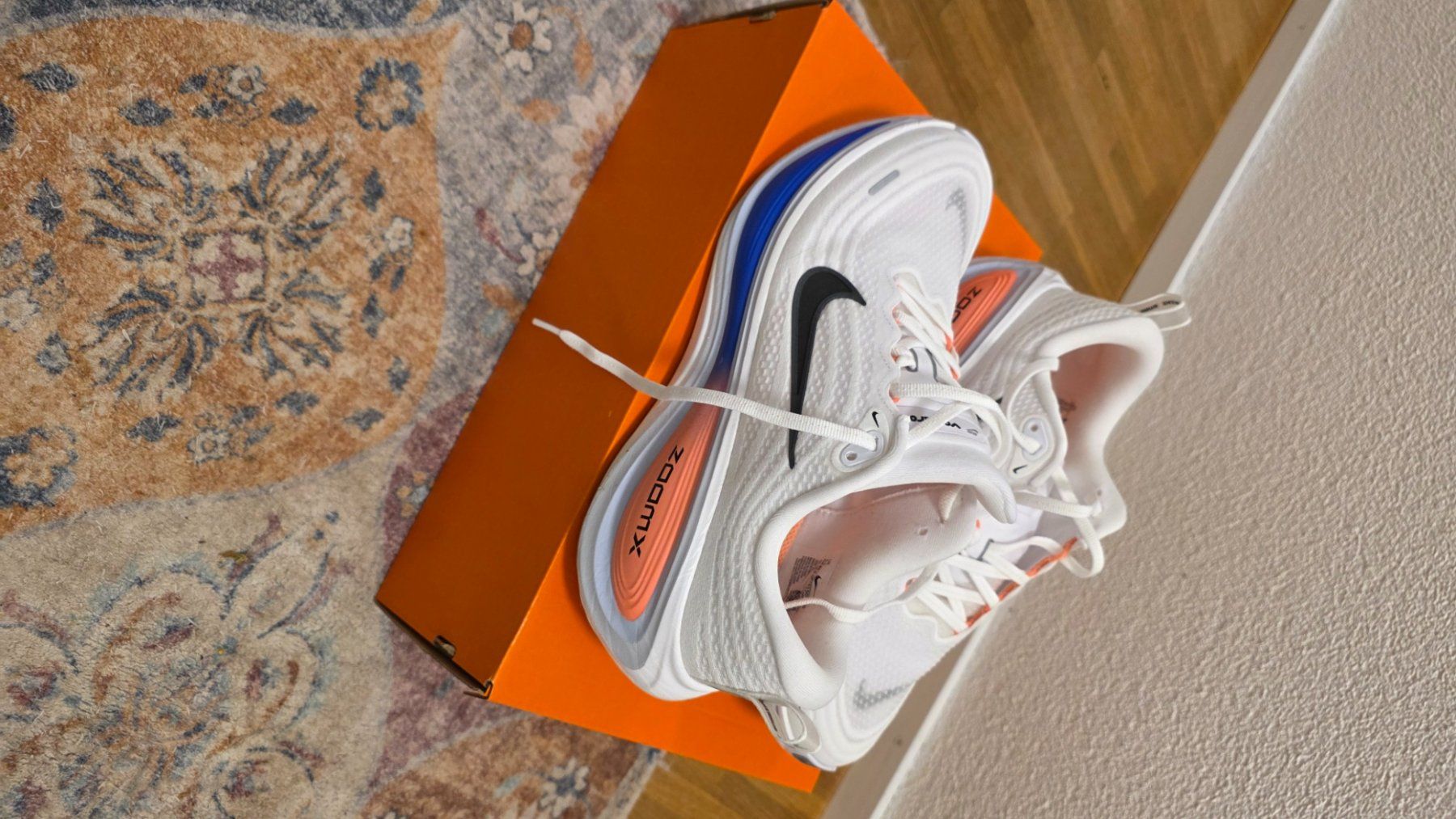 Nike Scarpe da uomo: Nike Vomero Plus – Laufschuhe – Nuovo e nell'imballaggio originale da Winterthur venduto da Uni_wnh5 1