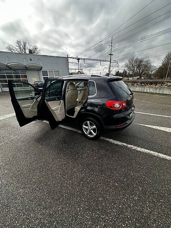 Automobili: VW Tiguan 2.0TDI 4motion – Usato da Wynau venduto da ard94 1