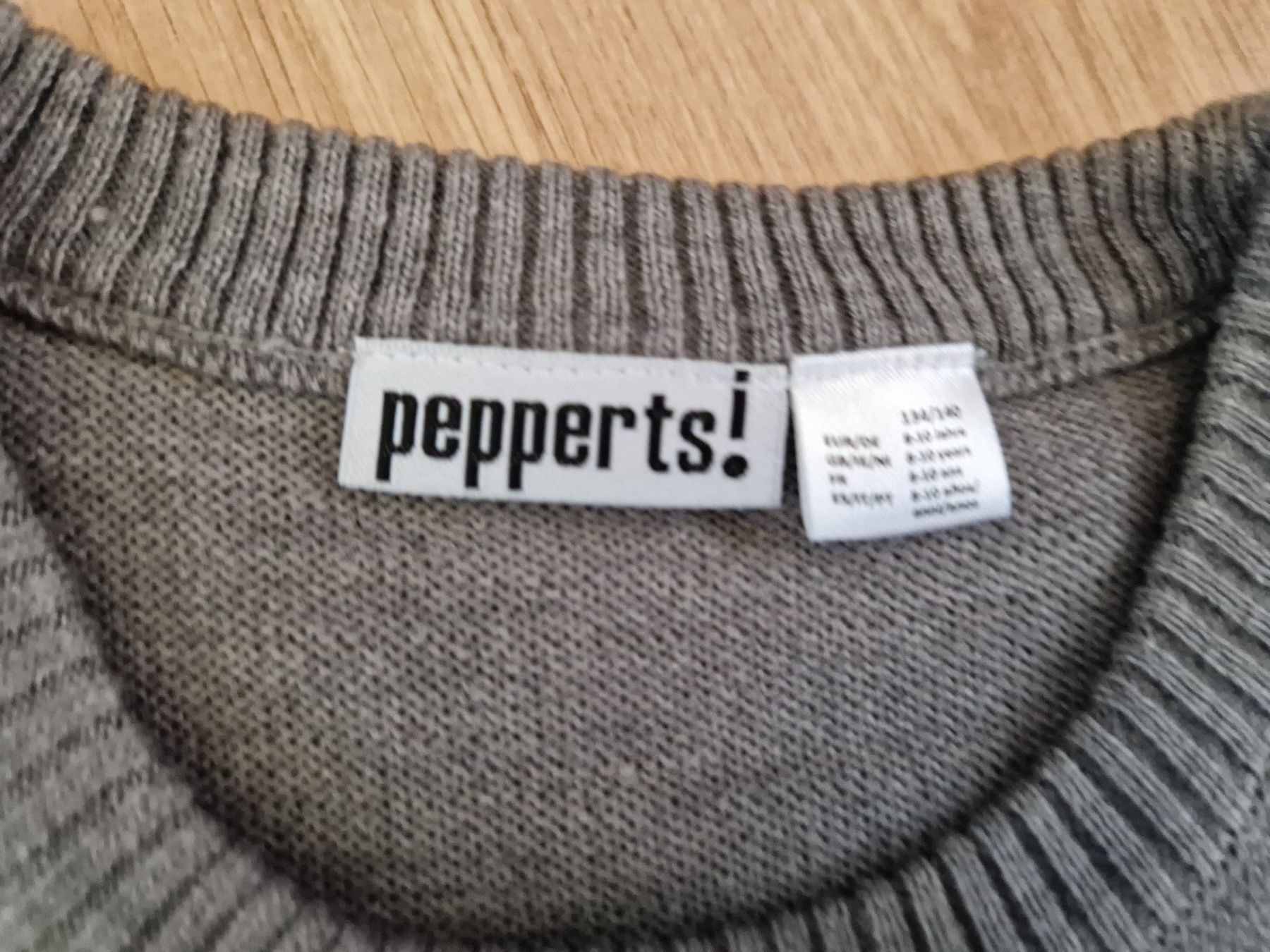 Maglioni & Felpe: Pullover / Pulli Weihnachten / Weihnachtspulli 134 / 140 – Usato da Giswil venduto da monimaus08 1