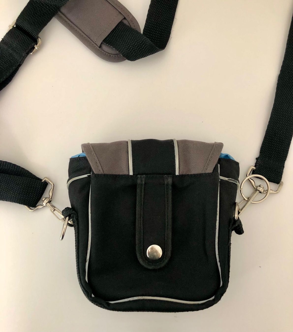 Borse: Kleine Tasche ednet – Usato da Inwil venduto da TheSwissEagle 1