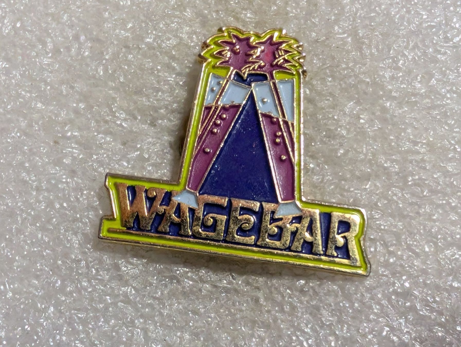 Placchette & Badge: Ansteckpin 242: Wagebar – Usato da Oppligen venduto da Pin-Fall-Shop