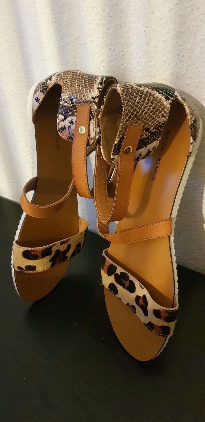 Damenschuhe: Sandales – Neu (gemäss Beschreibung) aus Genève von rescateCH 2