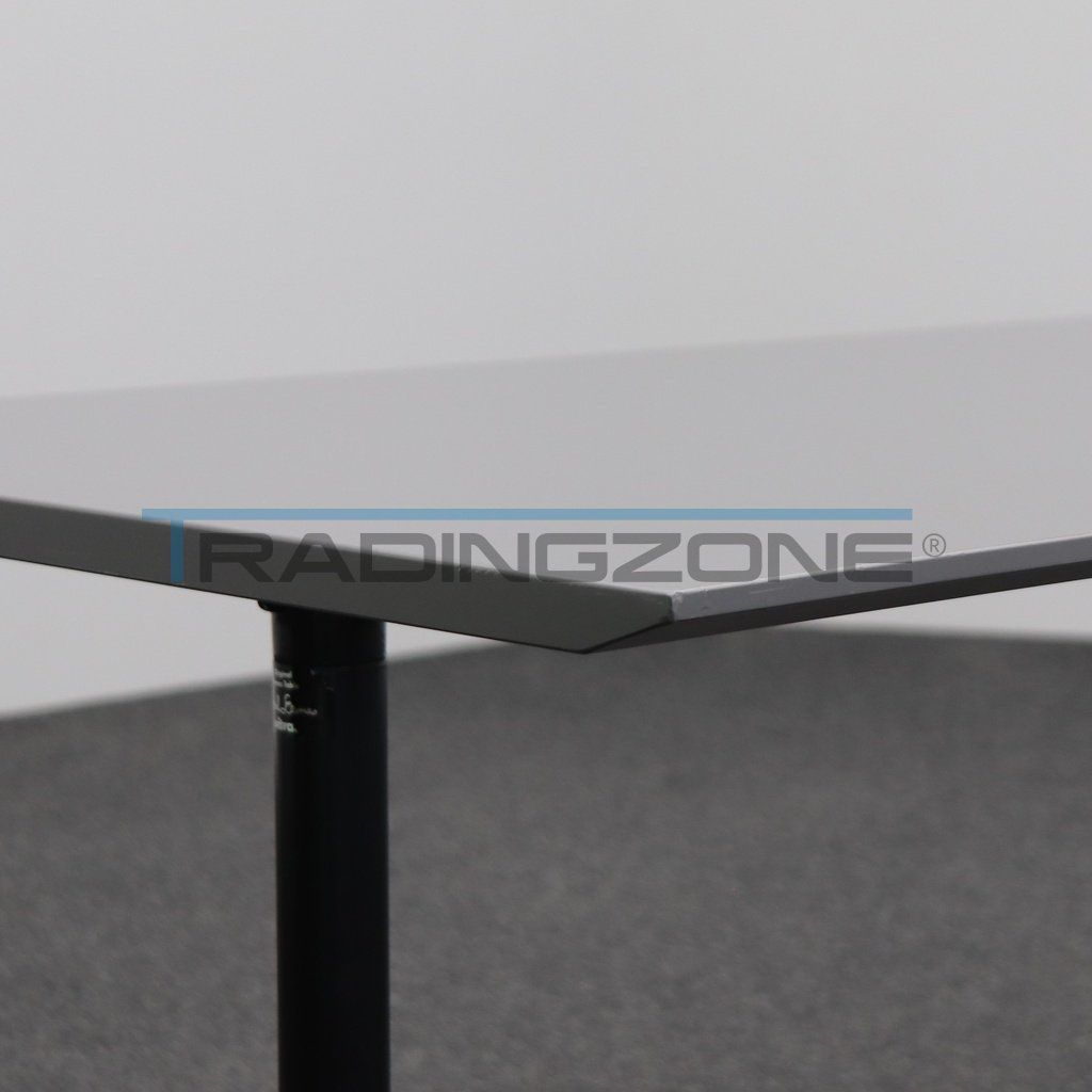 Tavoli: Vitra Sitzungstisch 160 x 80 cm anthrazit – Usato da Regensdorf venduto da Tradingzone 2