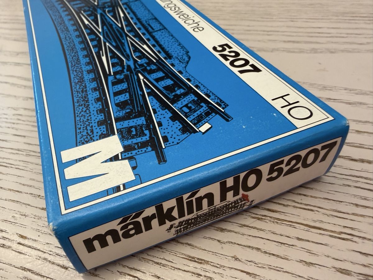 Märklin Modellini di ferrovie: Märklin 5207 Doppelte Kreuzungsweiche – Nuovo e nell'imballaggio originale da Lupsingen venduto da New-Haven 1