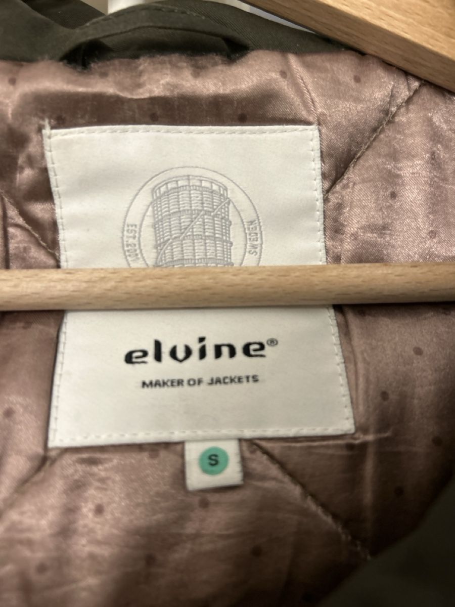 Elvine Jacken: Winterjacke von Elvine, Grösse S! – Gebraucht aus Bern von rea_z59j 4