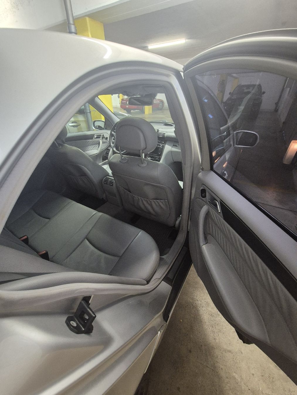 Mercedes-Benz Automobili: Mercedes C 320 V6 4MATIC – Usato da Spreitenbach venduto da pau_sgh8 2