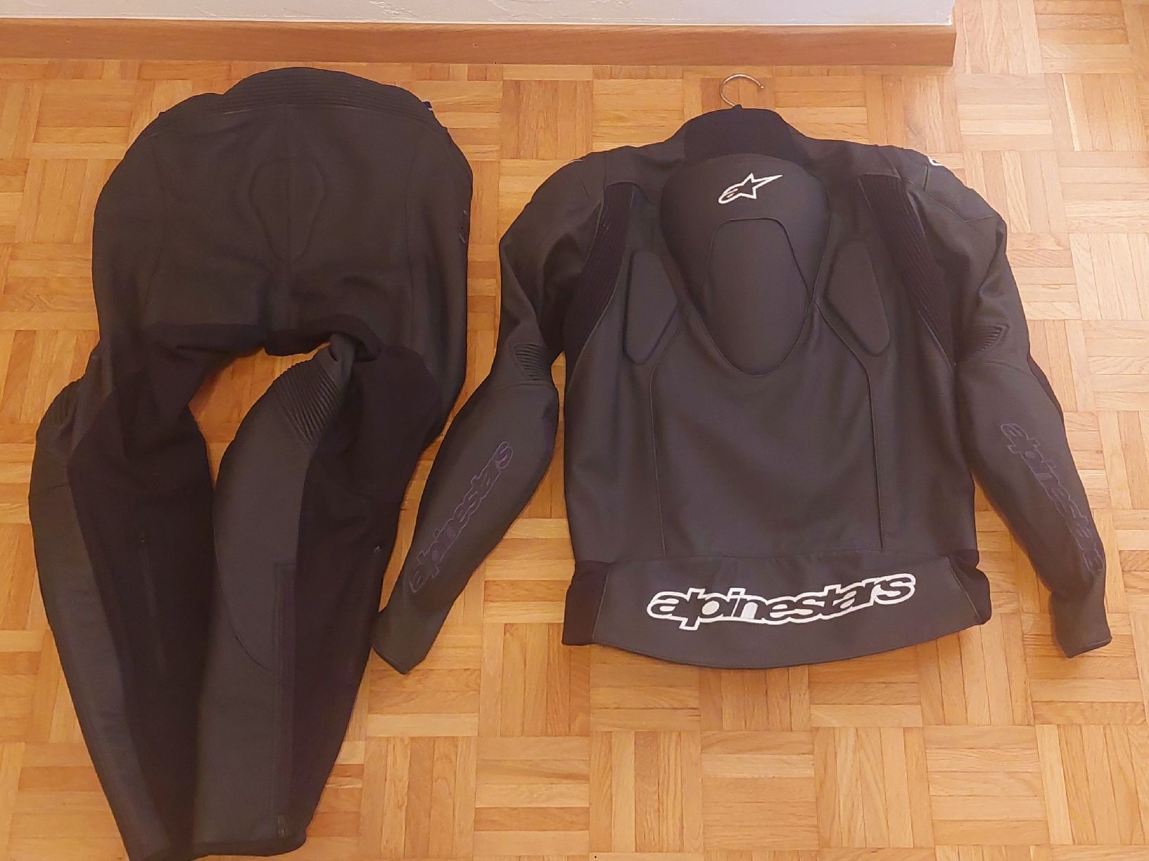 Alpinestars Completi: Alpinestars Lederkombi – Nuovo (secondo la descrizione) da Winkel venduto da boimi91 5