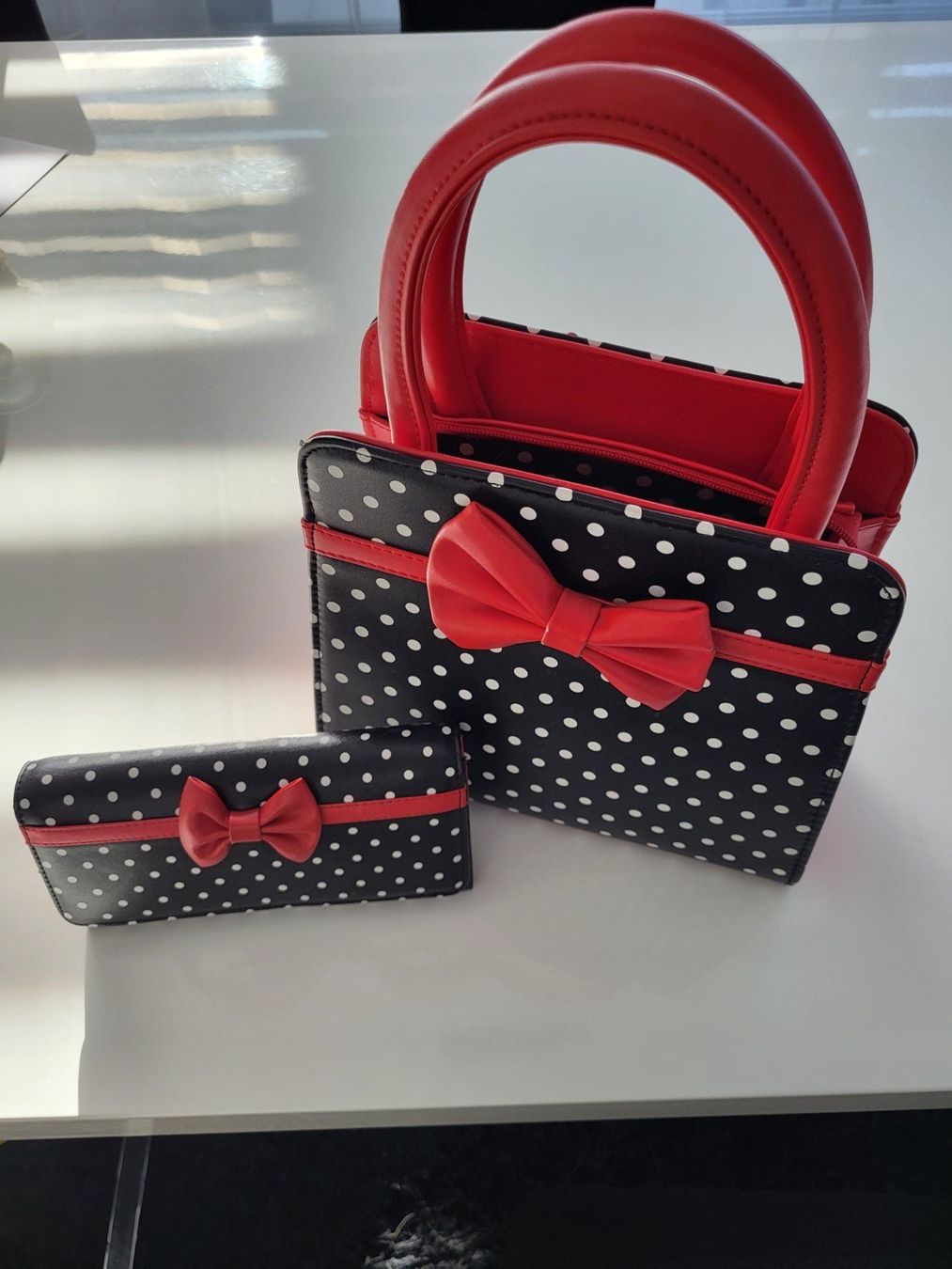 Borse da donna: accessoires – Nuovo (secondo la descrizione) da Altnau venduto da RenaltoK