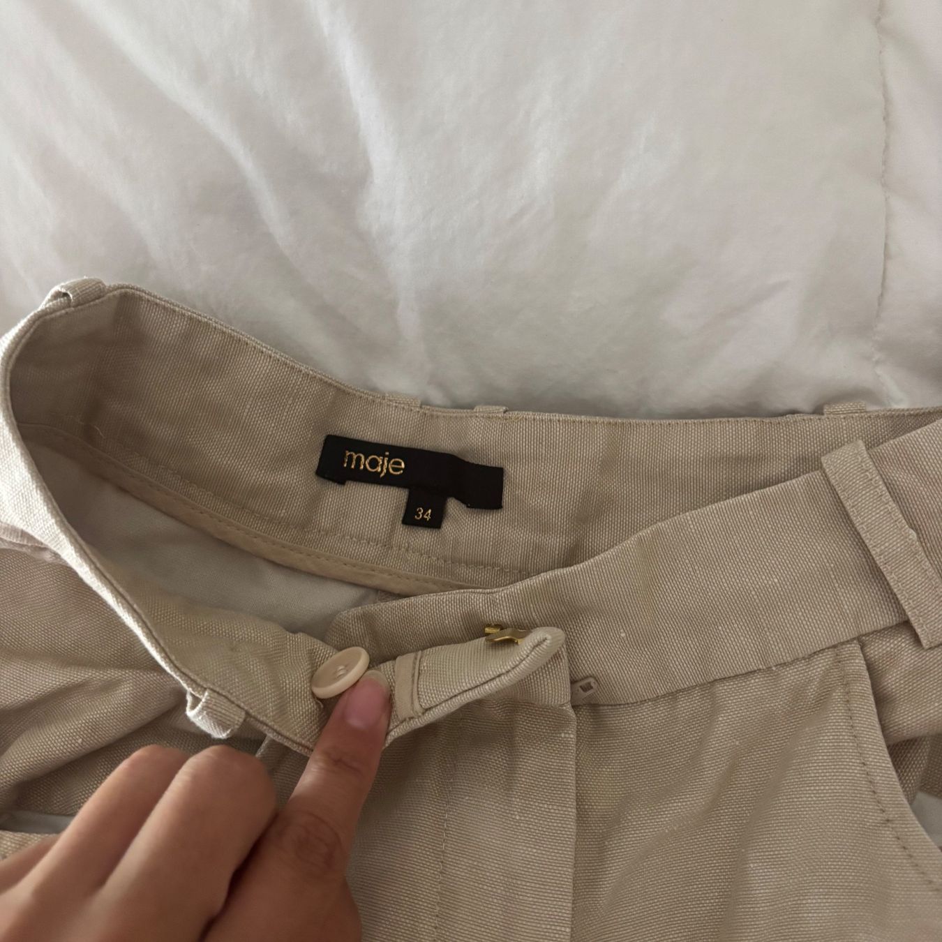 Maje Pantaloni: Short en lin Maje – Usato da Geneve venduto da eri_8gq7 5