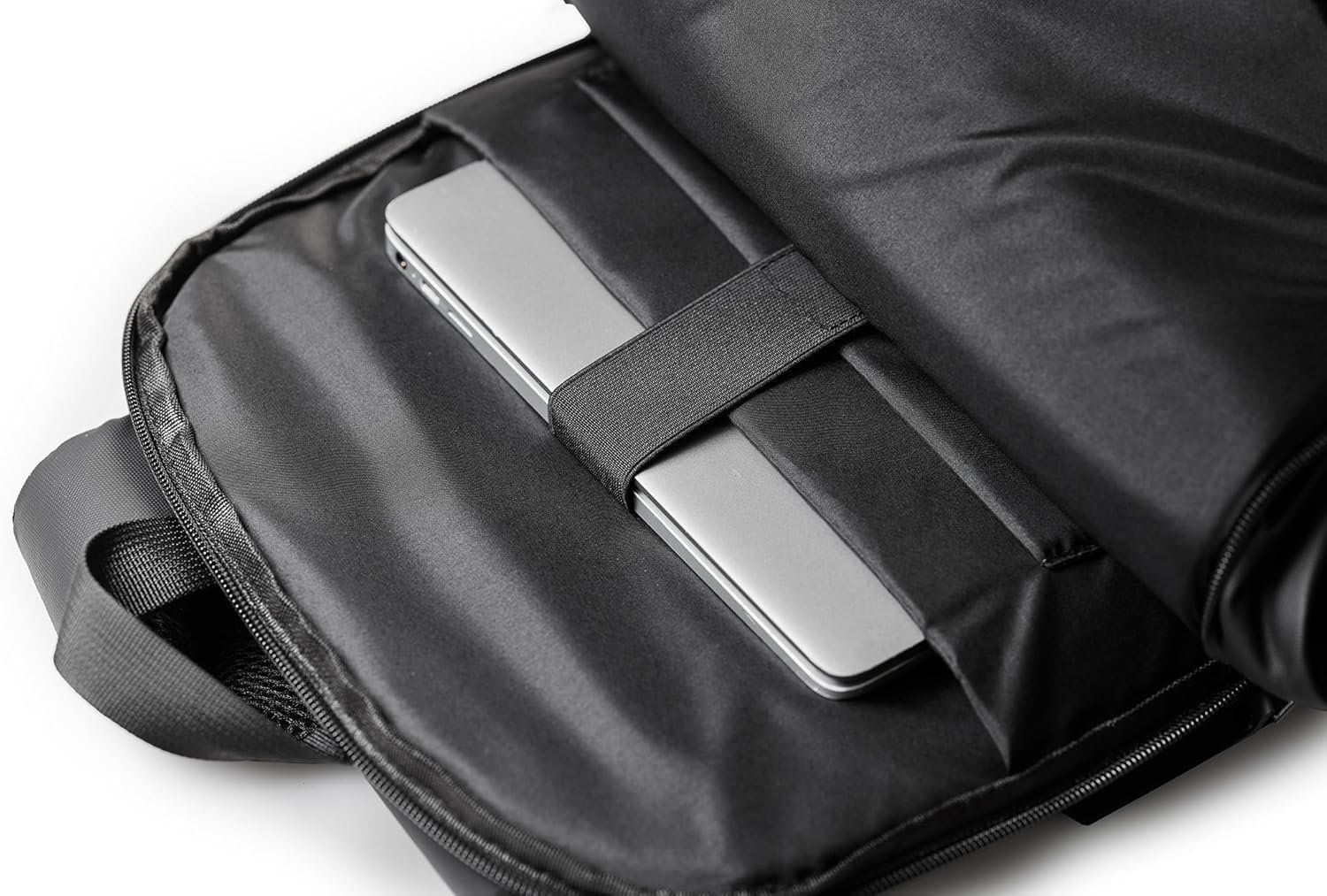 Zaini: TRUNK Reiserucksack schwarz – wasserabweisend & robust – Nuovo e nell'imballaggio originale da Suhr venduto da SchnapperCH 2