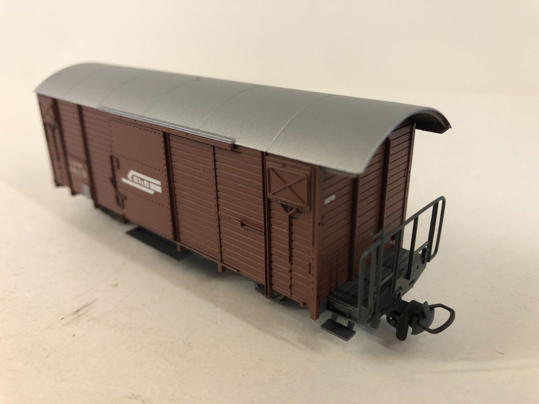 Bemo Modellini di ferrovie: Bemo H0m 2250 129 Güterwagen RhB Gb 5019 – Nuovo e nell'imballaggio originale da Rodersdorf venduto da Joerg11