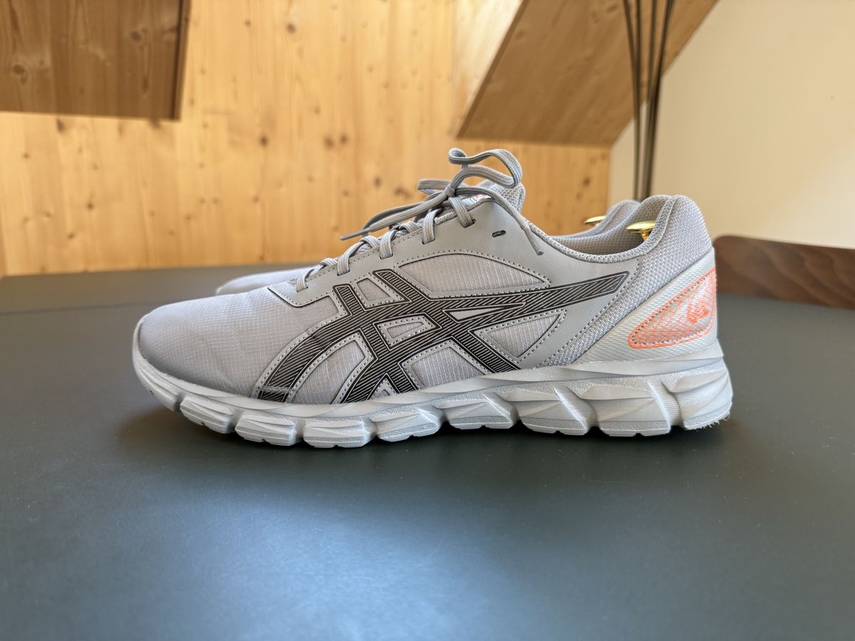 Asics Scarpe da uomo: Asics Gel-Quantum Lyte II, Gr. 47, grau – Nuovo (secondo la descrizione) da Zürich venduto da fluzue 1