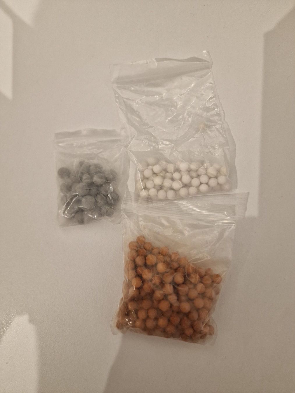 Soffioni doccia: Duschkopf Filter-Mineralkugeln - 1x Set – Nuovo e nell'imballaggio originale da Buchrain venduto da Sssschaller 1
