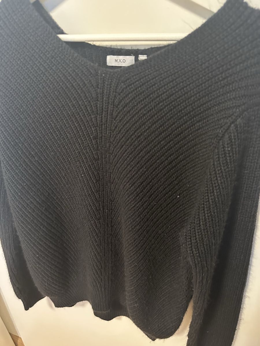 Pulls & Sweat-shirts: MXO Strickpullover, schwarz, Grösse M - Top Zustand! – D'occasion à Reinach BL par Alles_muss_weg00 1