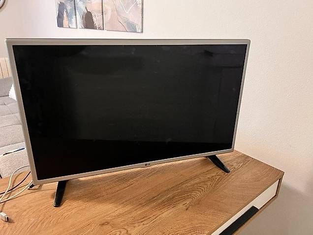 Fernseher: TV – Gebraucht aus Le Grand-Saconnex von lol_zs8k