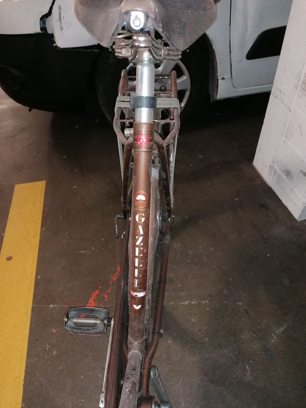 Gazelle Velos: antik Damen-Velo GAZELLE. – Defekt aus Biel / bienne von Sarouch9 5