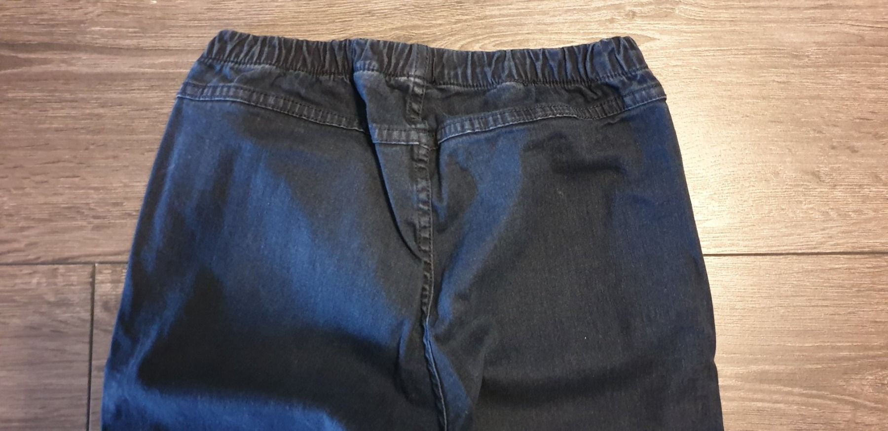 H&M Jeans: Jeans H&M gr S – Gebraucht aus Gwatt (Thun) von Letzte-Chance-III 1