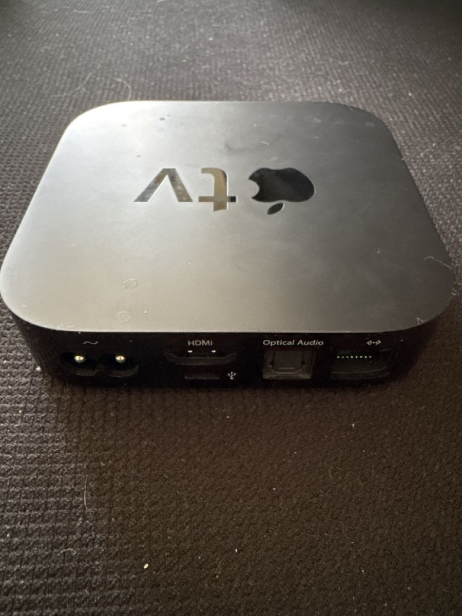 Apple Lettore multimediale & Streamer: Apple TV - Stream your favorite shows – Usato da Adliswil venduto da j_b_nzj7 1