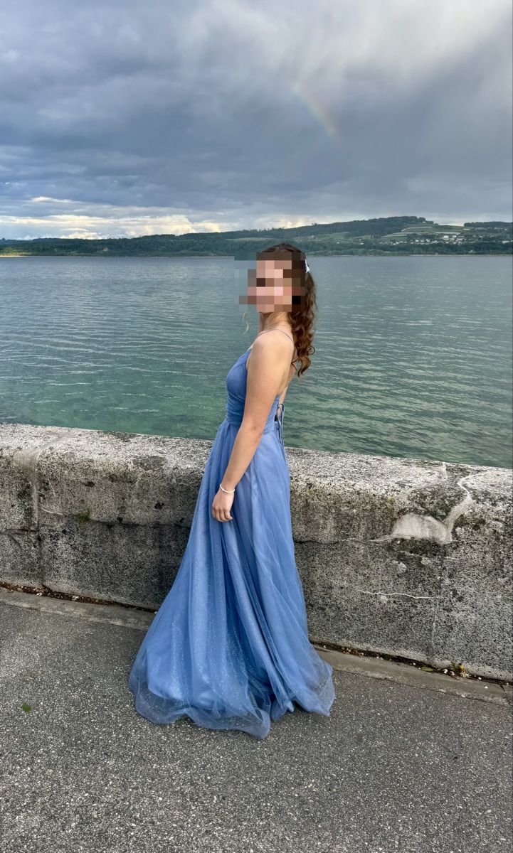 Kleider: Robe de soirée bleu ciel  – Gebraucht aus Lausanne von Michel_Ozcan 1