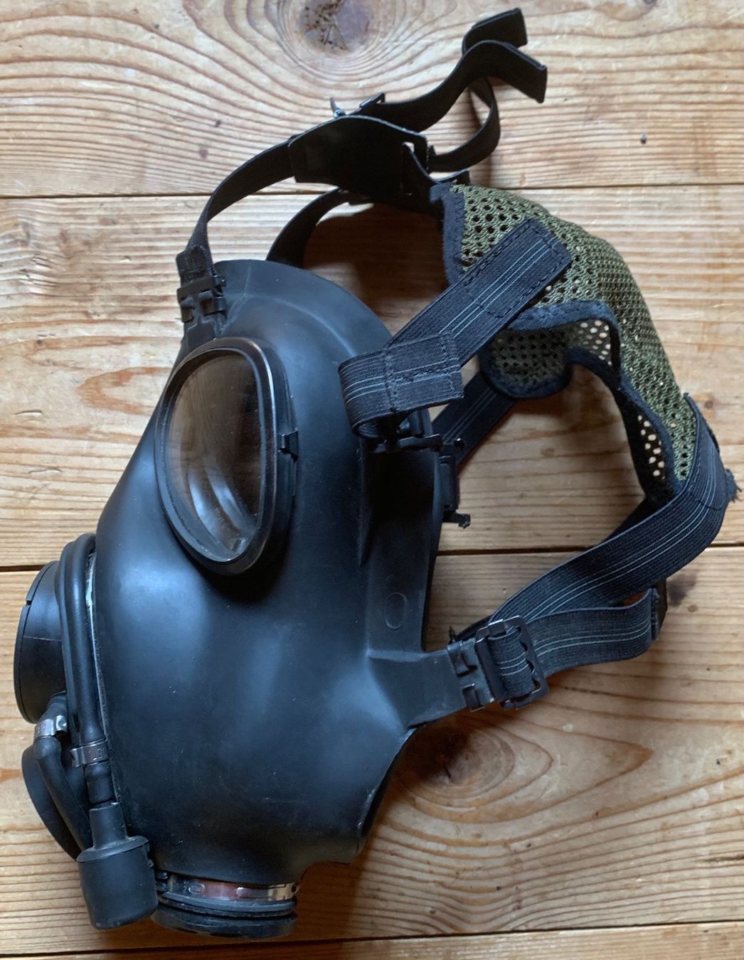 Visage & Oreilles: Schutzmaske 90 der CH Armee – D'occasion à Goldingen par Bergler012 1
