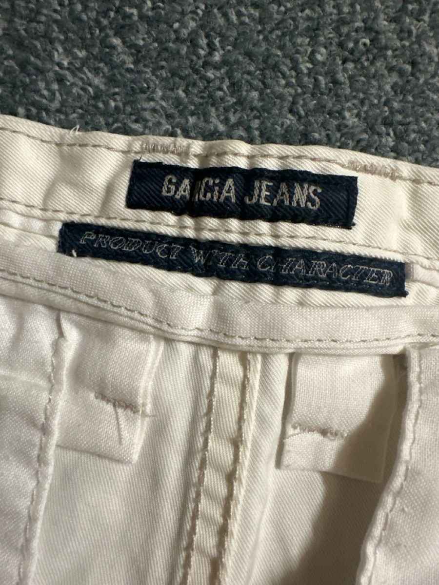 Pantalons: Stoffhose Cremefarben Gr M – Neuf (Voir description) à Baltschieder par YmroBe 2