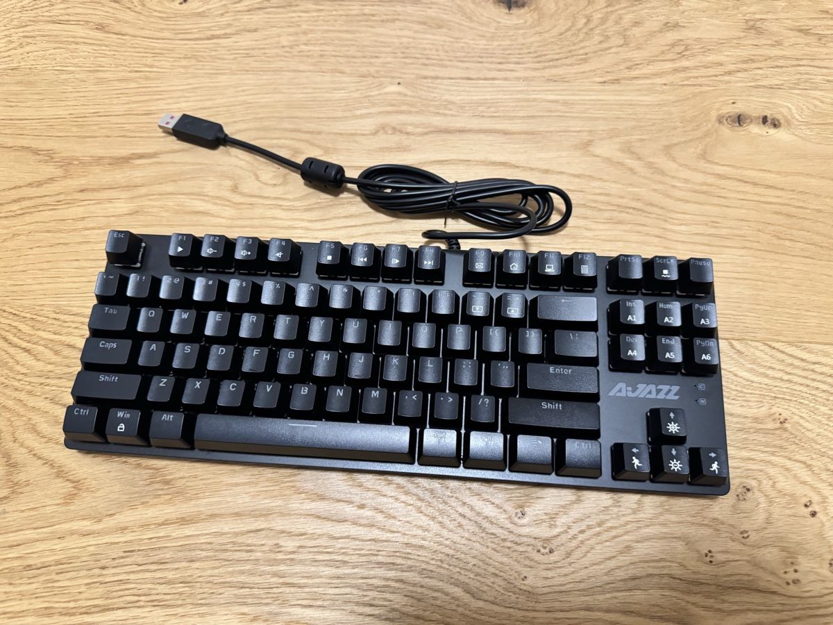 Tastiere: Ajazz AK40 machanische Tastatur – Nuovo (secondo la descrizione) da Wohlen AG venduto da IstrefiM