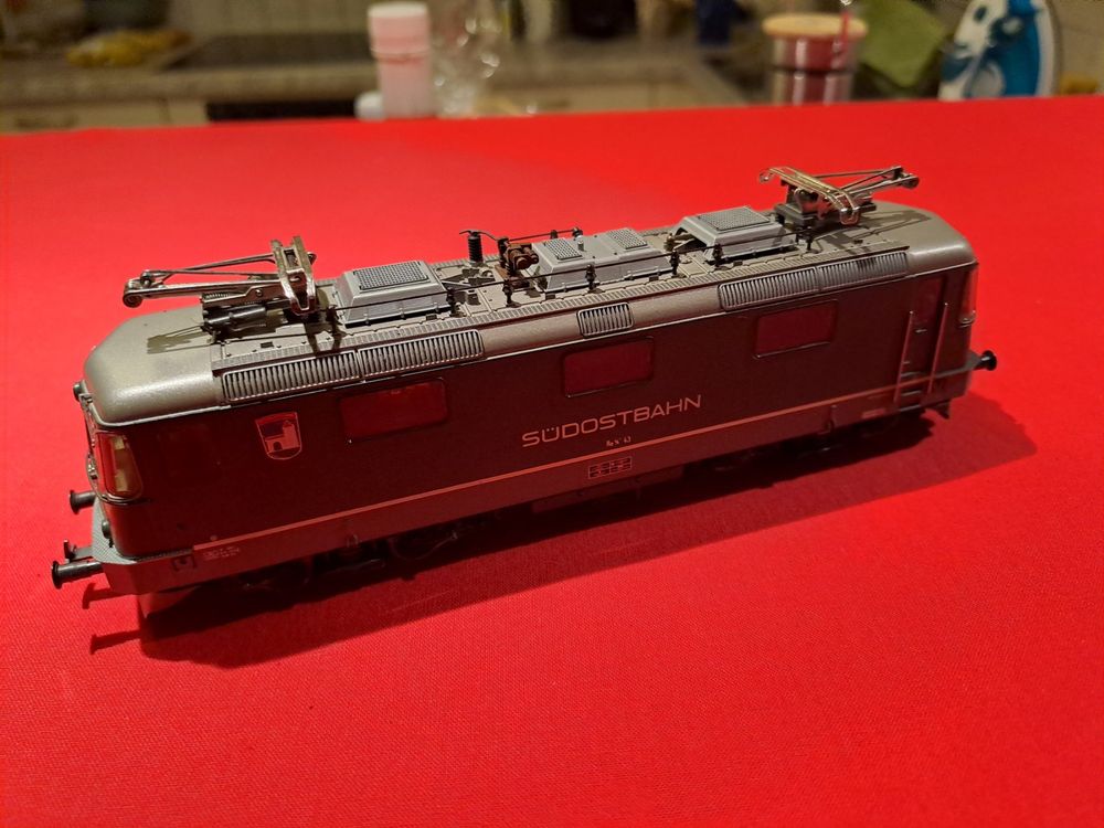 Locomotive électrique HAG Suisse N°271 Re 4/4III Südostbahn – Echelle HO – Neuve