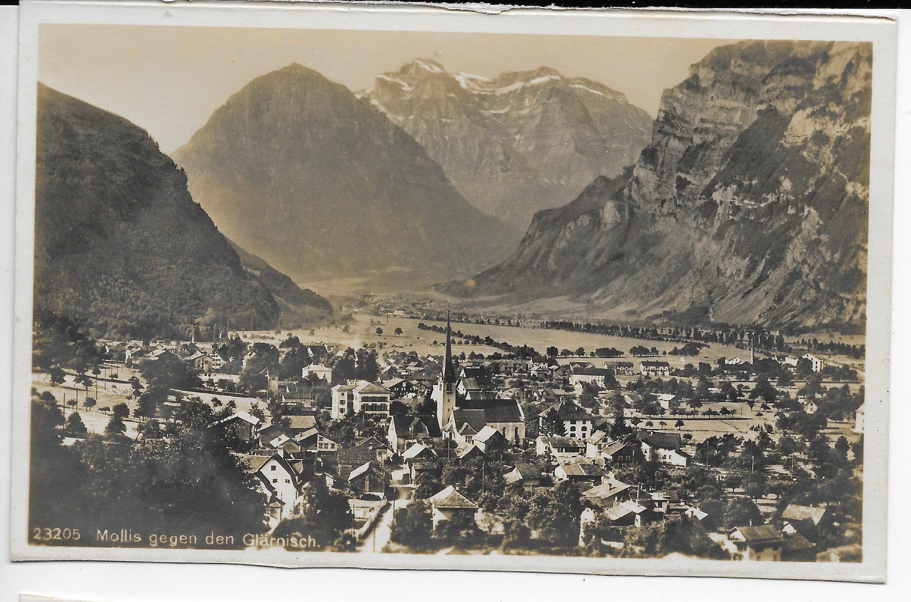 Cartes postales: Mollis gegen den Glärnisch – D'occasion à Hefenhofen par Richsalz