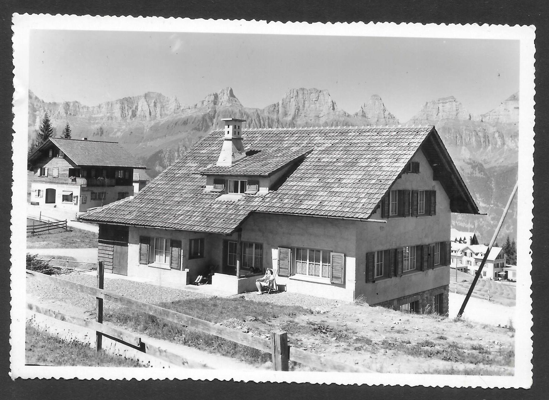 Cartoline postali: Flums Flumserberg Teilansicht – Usato da Olten venduto da clotaldi