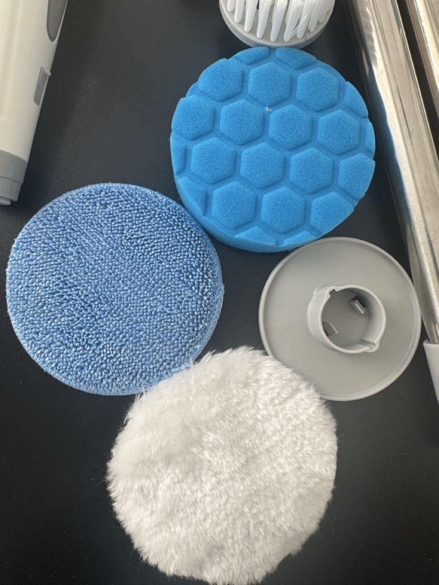 Altro per la casa: Elektrische Reinigungsbürste Set – Usato da Sins venduto da sum_lv6d 1