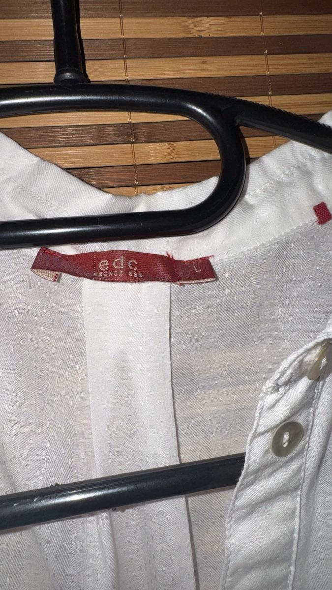 Esprit Blusen: Weisse Bluse edc, L – Gebraucht aus Gümligen von morticiaaddams 1