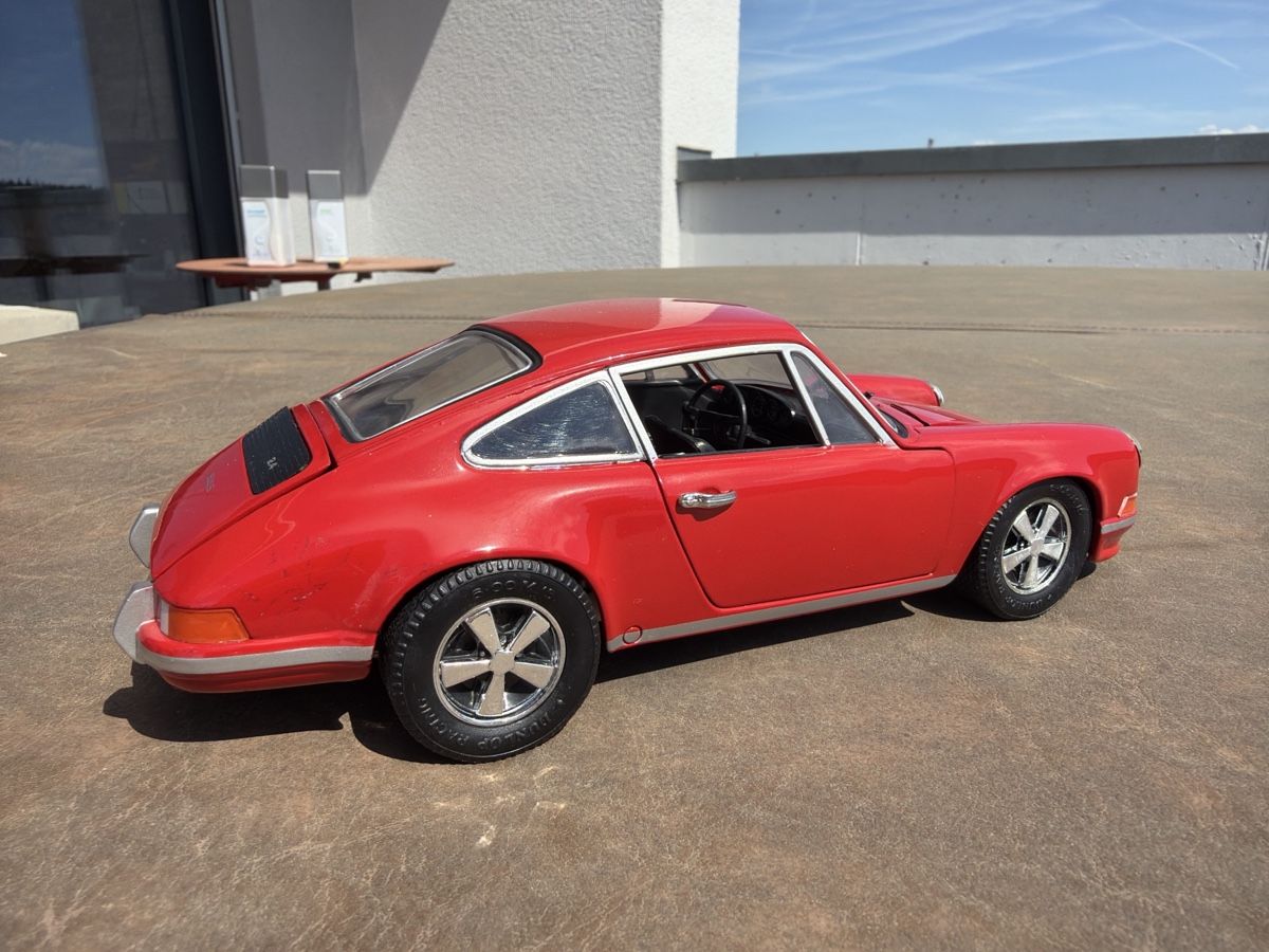 Jouef Modellini d'auto: Porsche 911 rot - 1/18 - Jouef Evolution – Usato da Wolfwil venduto da Rolex1 3