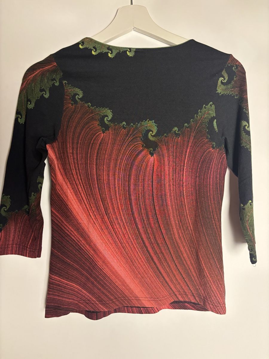 Top: vintage colorful 3/4 sleeve top – Usato da Leissigen venduto da lamooniade 2