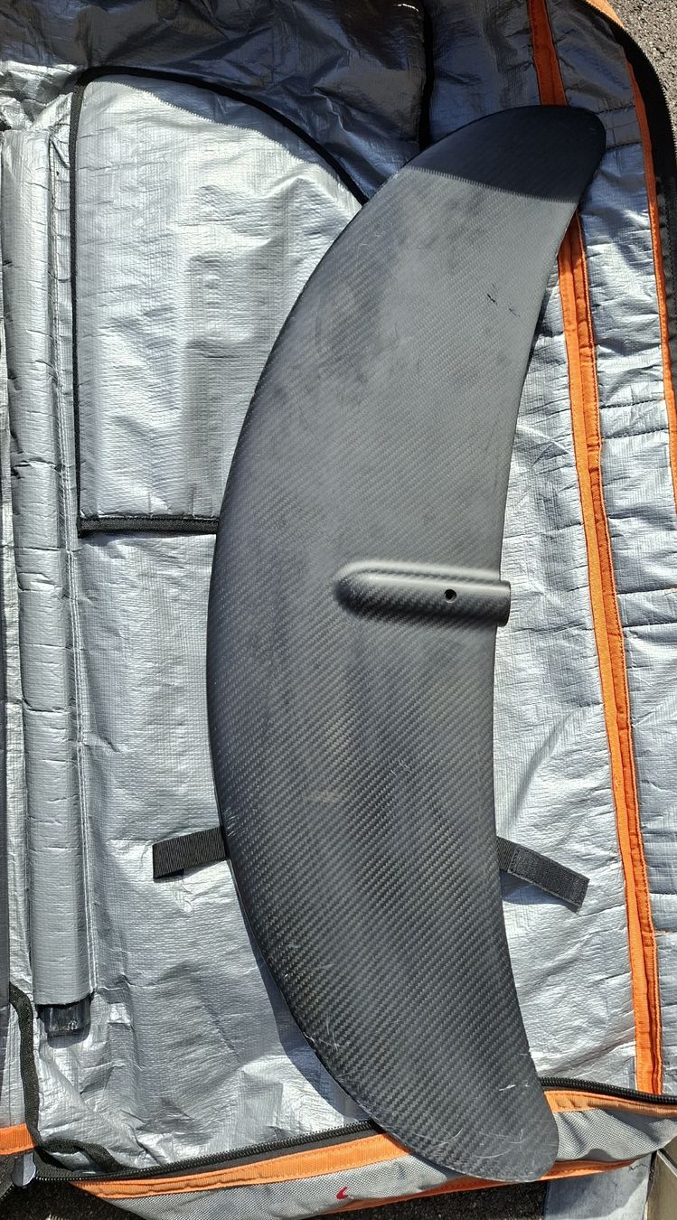 Ensis Tavole da surf e di nuoto: Wingfoilboard ENSIS 145Liter – Usato da Fällanden venduto da Nmustang 5