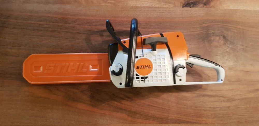Spielzeugmotorsäge für Kinder Bosch (Gebraucht) in Sörenberg für CHF 10